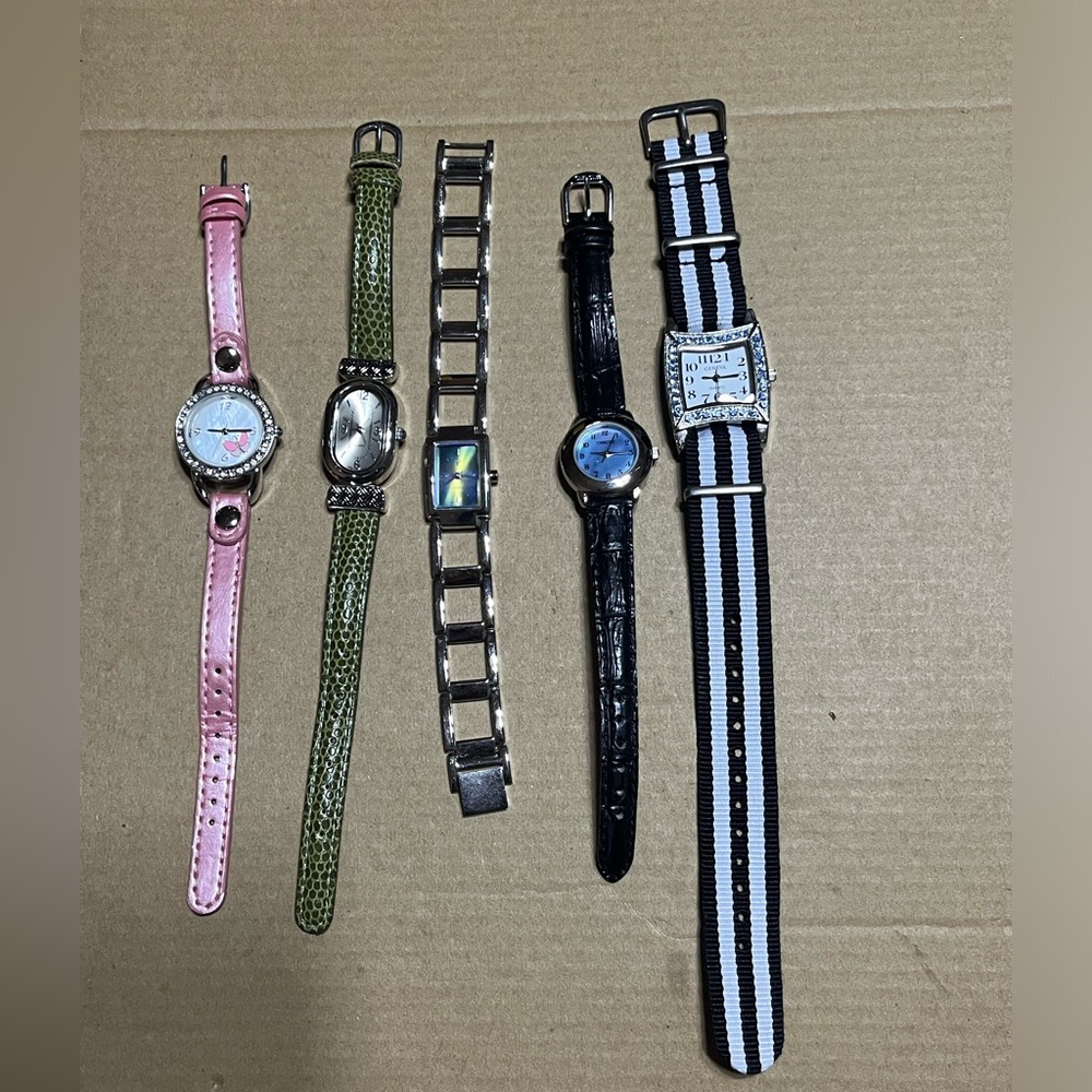 Working Watch lot Silvertone
